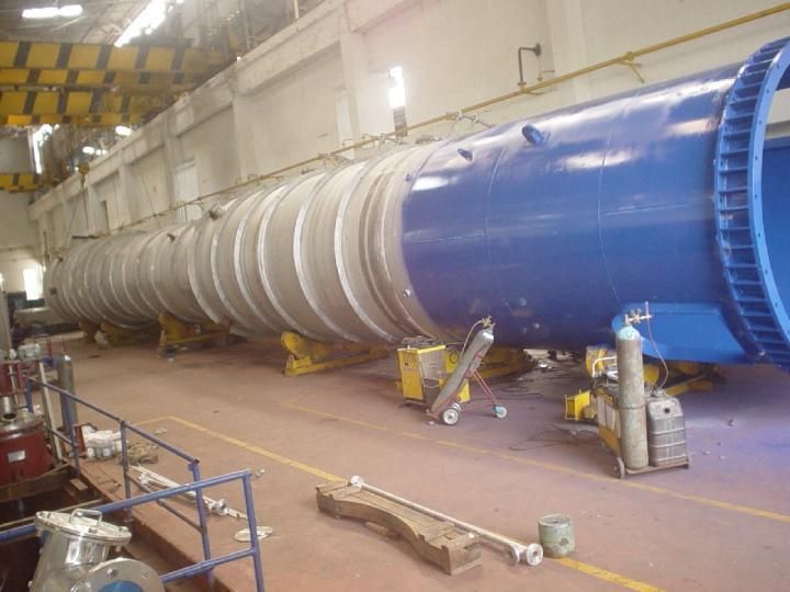 Distillation Columns by Arsh Engineering